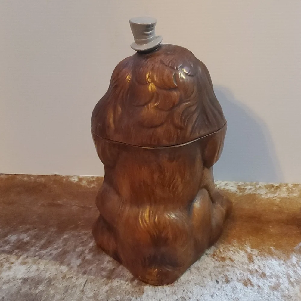 Old dog cookie jar